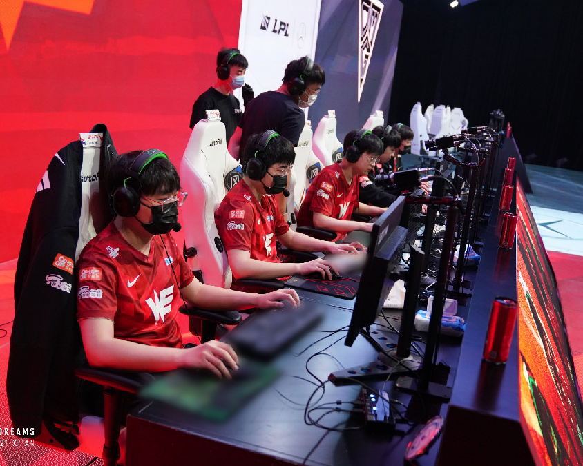 余嘉豪与毕 余嘉豪与毕