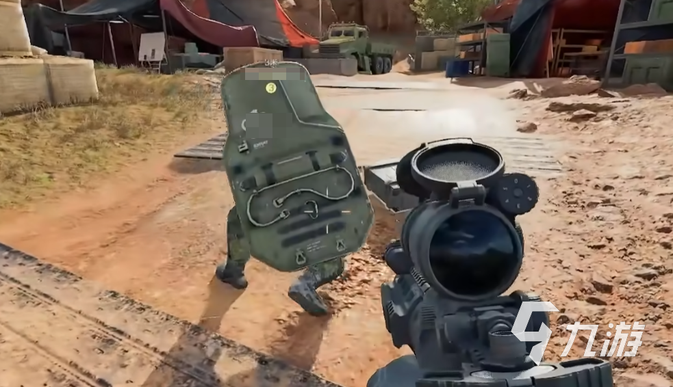 他背后坚强 他背后坚强