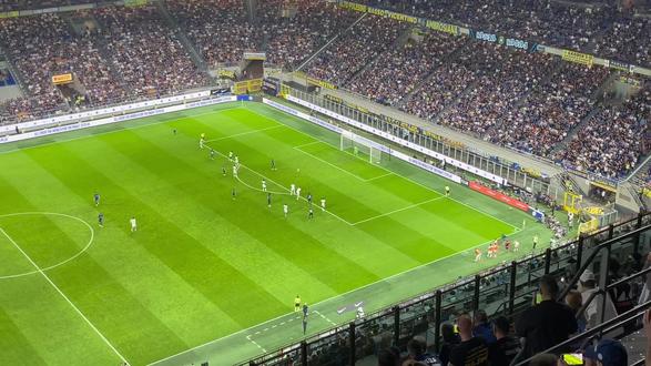 他们始终相 他们始终相