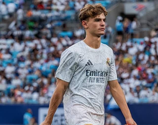 正在经历复 正在经历复